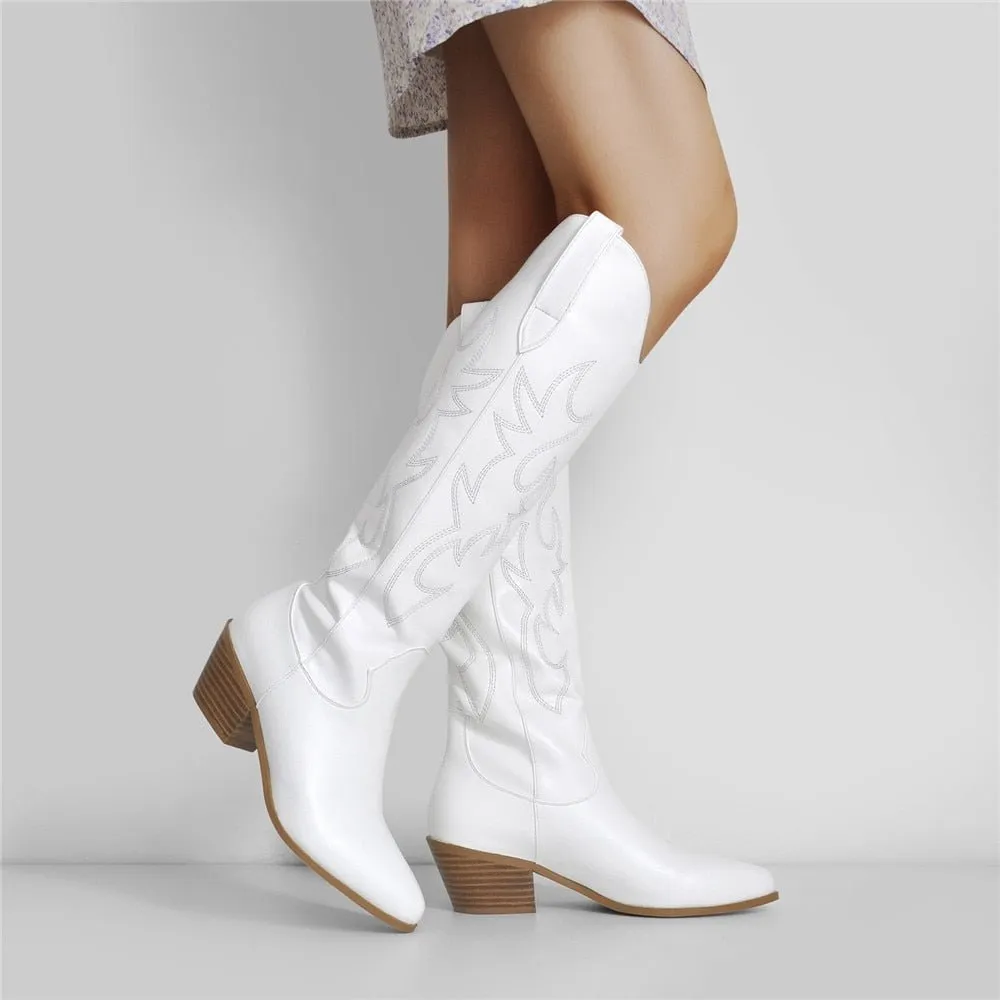 Boots Queen Agnes (White)