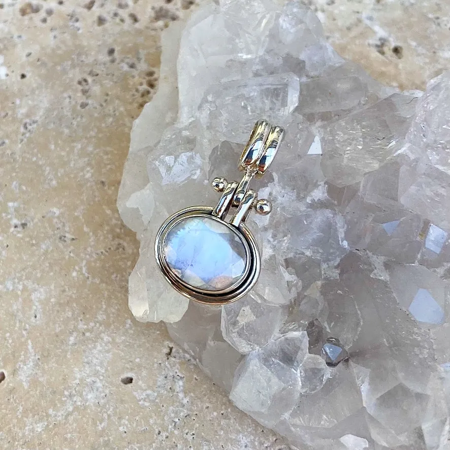 Rainbow Moonstone Oval Pendant - Inka