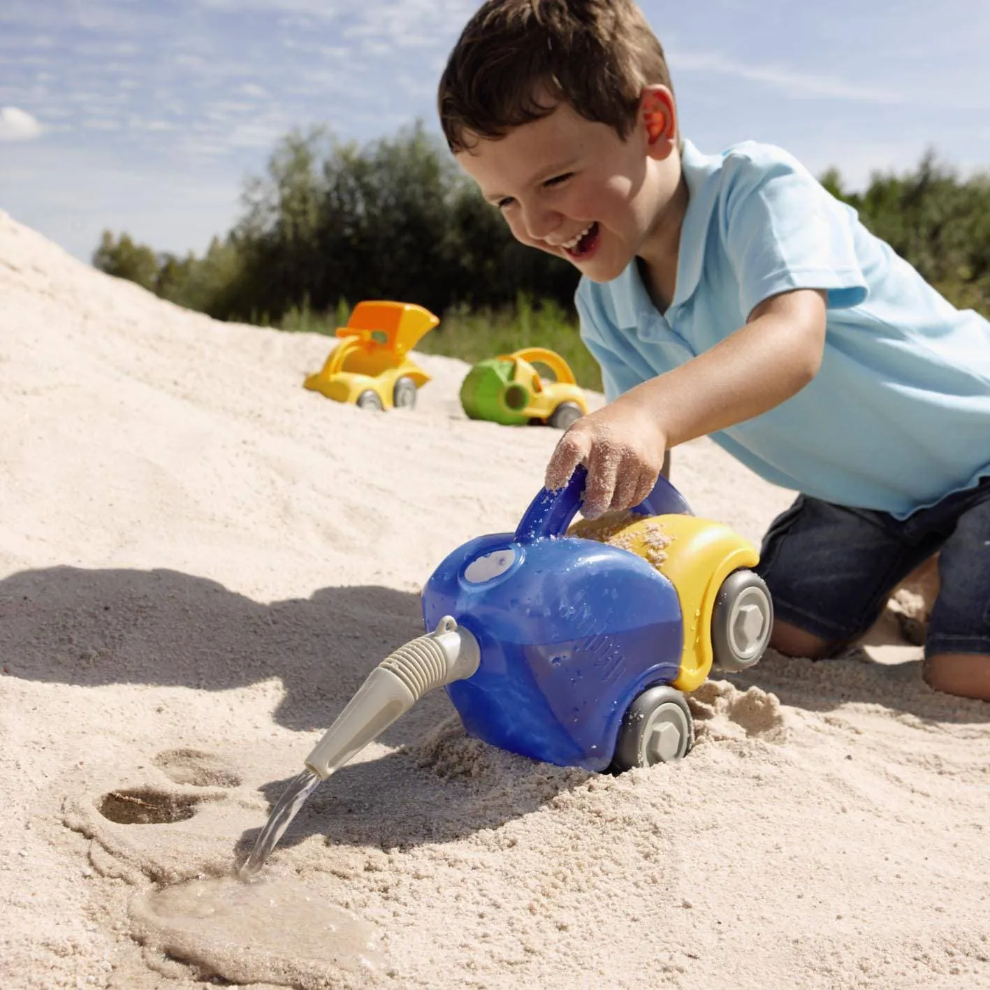 Sand Play Tanker Truck with Funnel