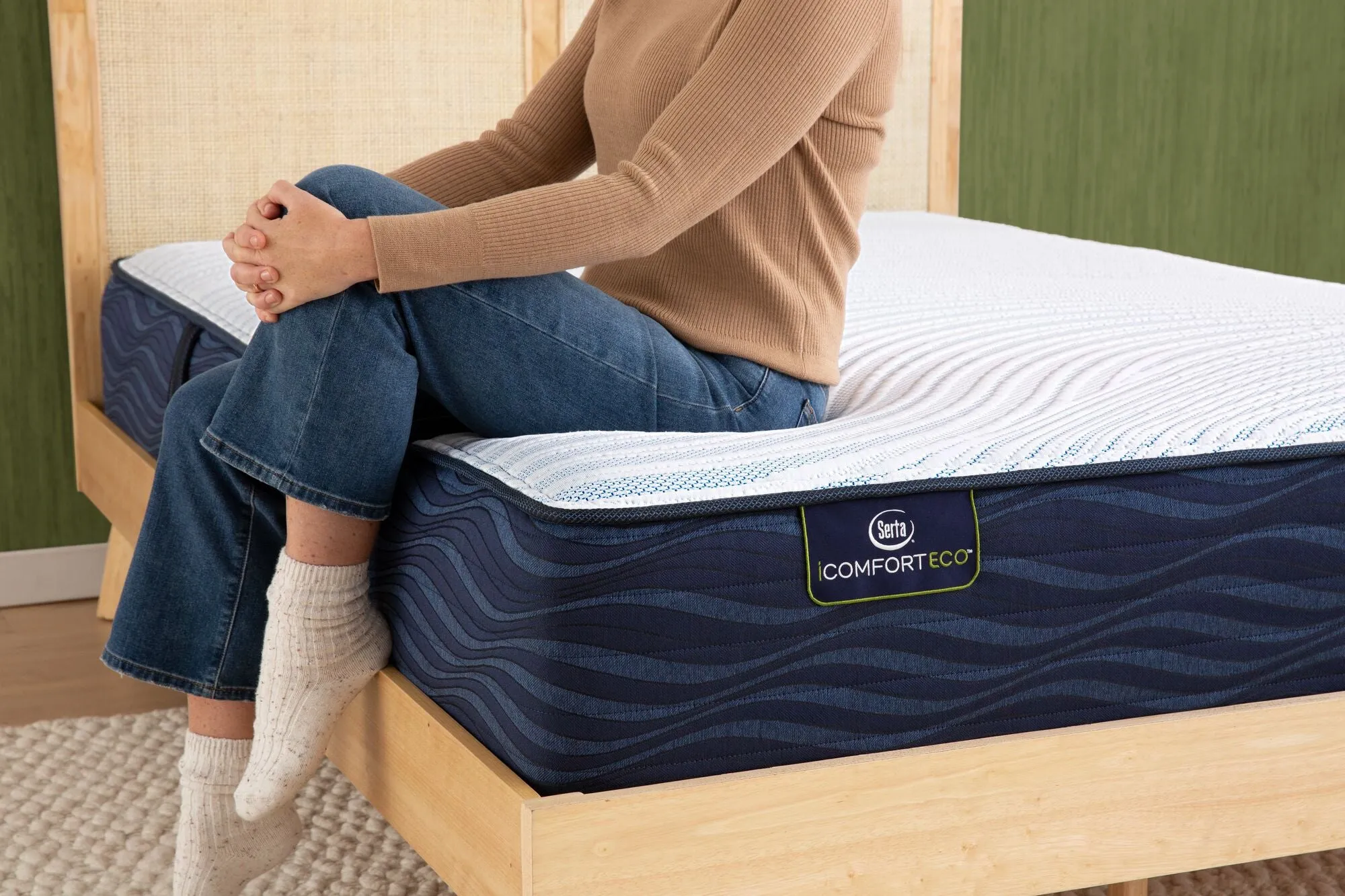 Serta iComfortECO 12.5" Hybrid Plush Smooth Top Mattress