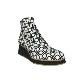 TOUBI Black/White Geo Print Lace Up